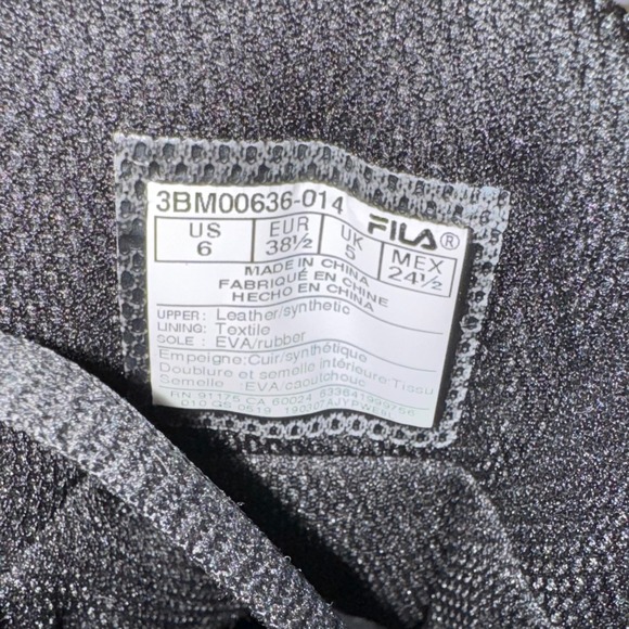 Fila Grant Hill 2 Mid Top Sneakers Youth Kids Size 6 US Black Basketball Shoes - Picture 9 of 12